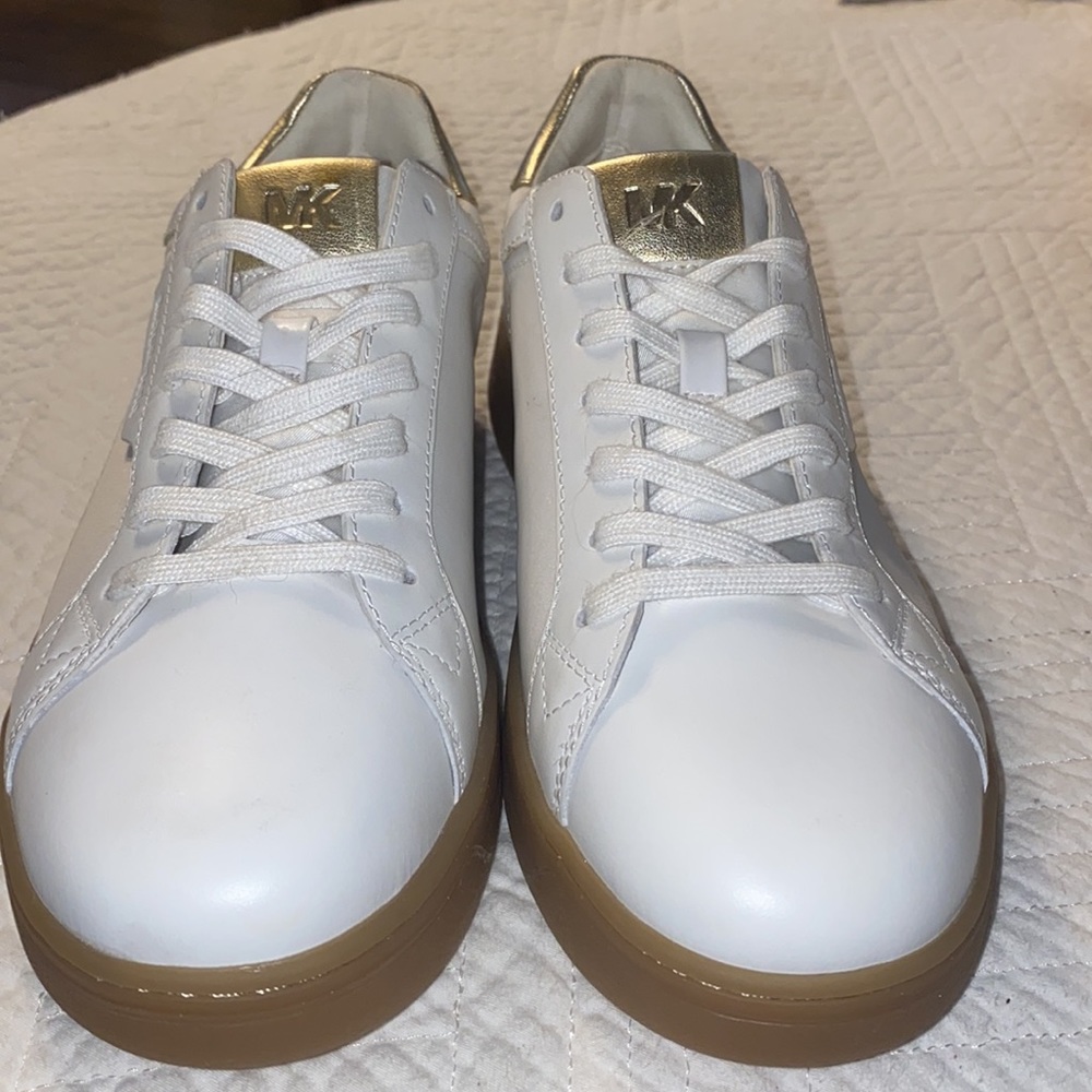Michael Kors MK Cloth Trainers White Sneakers New - Picture 2 of 12